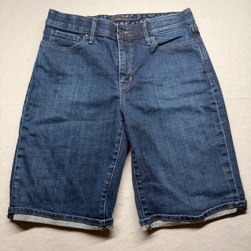 Levi's 525 Perfect Waist Women's Denim Jean Shorts size 10